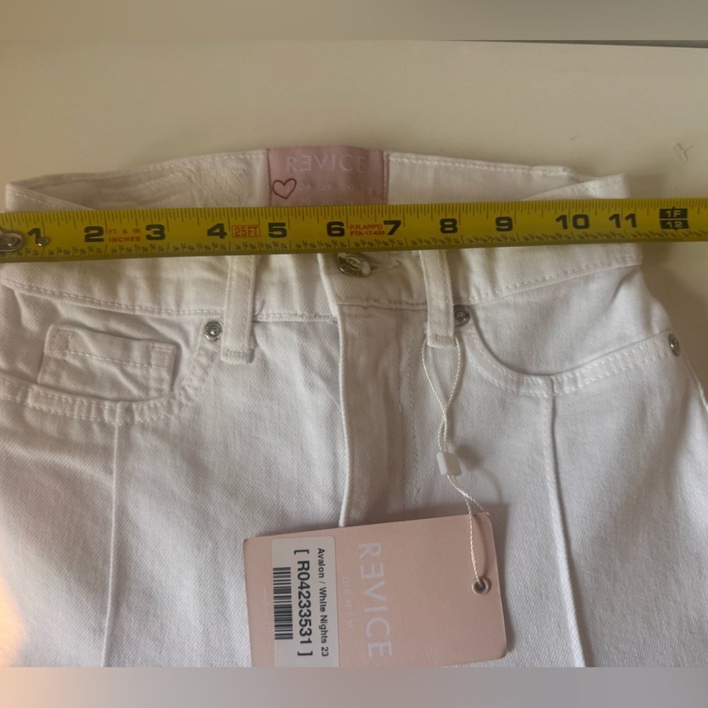 REVICE Women’s AVALON Cutout Detail Flare 70s Retro Jeans-White-Size 23 NWT - Picture 14 of 15